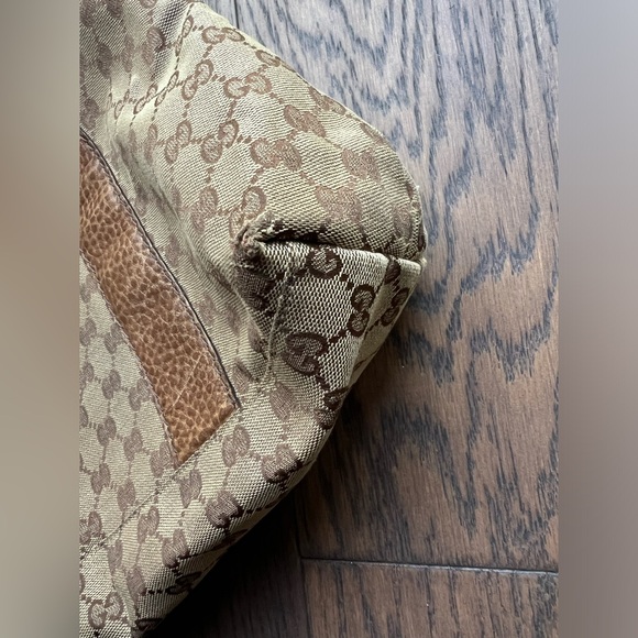 Authentic rare Gucci bamboo shoulder bag - Picture 3 of 16